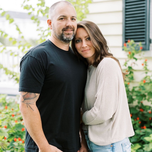 Meet your Posher, Lena - Picture 2 of 2